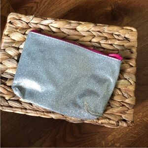 Forever 21 cosmetics for ipsy glitter zip cosmetic makeup bag